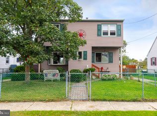 210 Mercer Ave, Bellmawr, NJ 08031