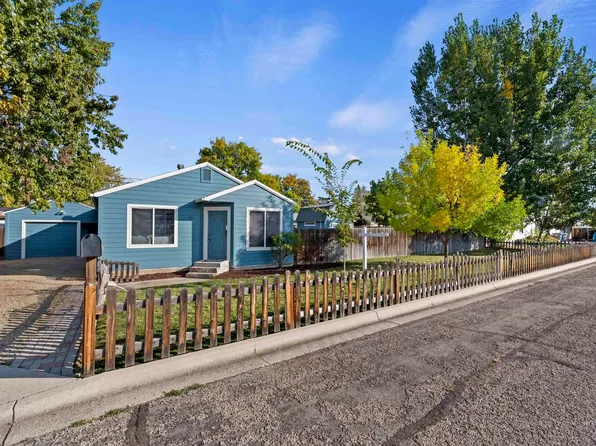 706 W Elwood Dr, Boise, ID 83706