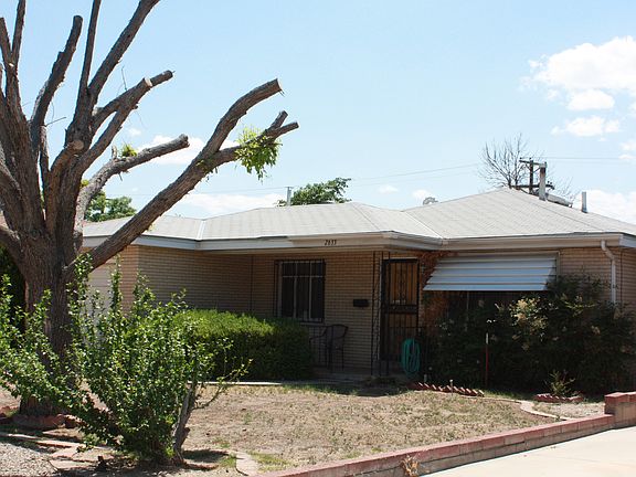 2nd image of 2633 Alvarado Dr NE