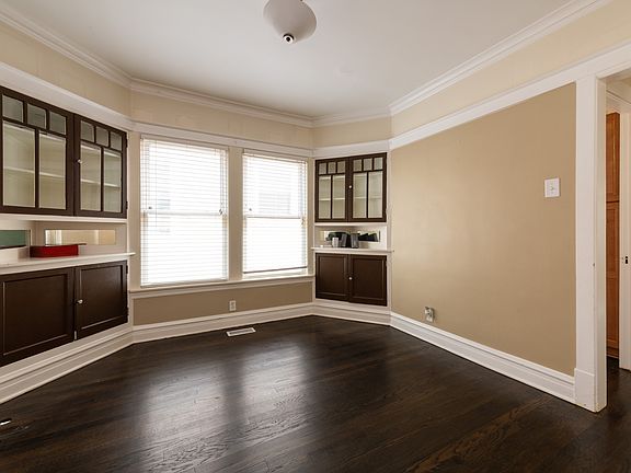 3rd image of 5147 N Kildare Ave #1
