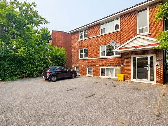2nd image of 1119 Merivale Rd