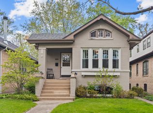 2605 Thayer St, Evanston, IL