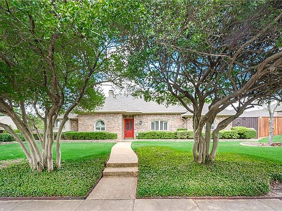 2nd image of 9923 Candlebrook Dr