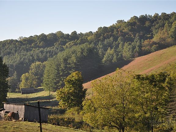 5th image of 1180 Ball Hollow Road