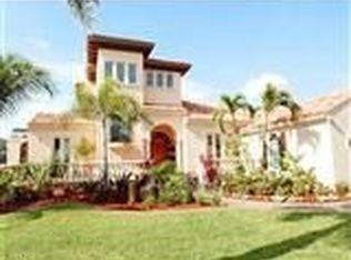 1511 Hermitage Ln, Cape Coral, FL 33914