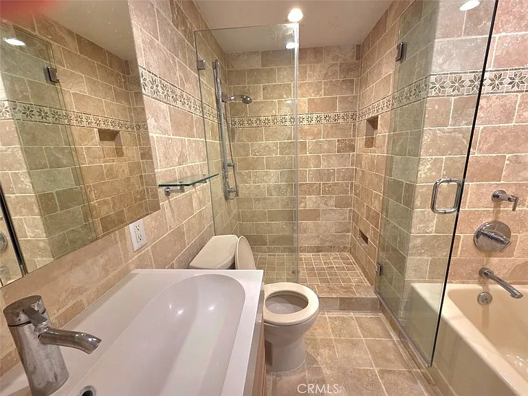 4128 Elizabeth Ct — Photo 16