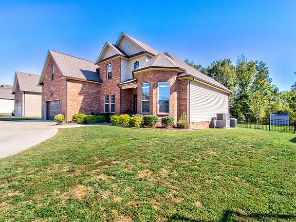 2nd image of 321 S Stonecrop Ct
