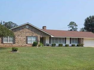 613 E Pine St, Atmore, AL 36502