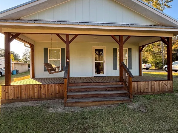 513 Woodridge Cir, Rainsville, AL 35986