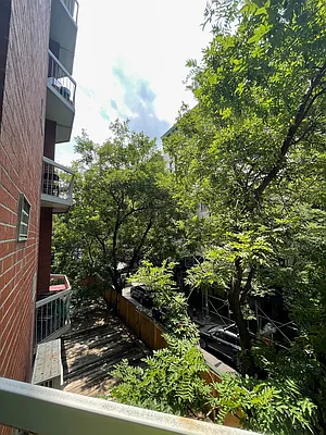 Rented by Broad Street Development | media 7