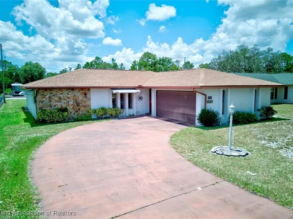 218 Thrush Ave, Sebring, FL 33870