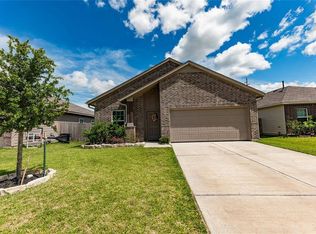 5230 Rivers Edge Dr, Richmond, TX 77469
