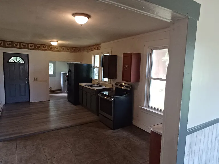 1202 Gatewood Rd — Photo 12
