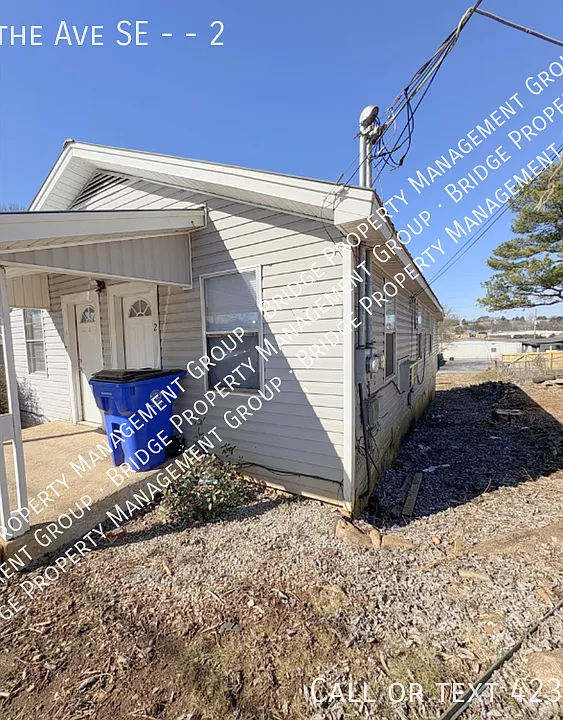 1280 Blythe Ave SE #2