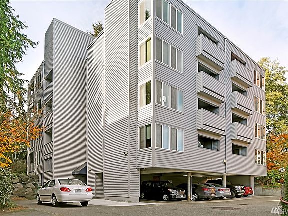 3rd image of 10329 Meridian Ave N Unit B303