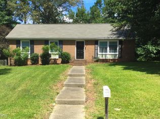 5233 Delivau Dr, Charlotte, NC 28215