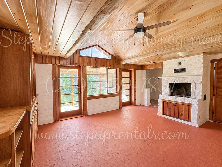 20381 Sherry Ct — Photo 5