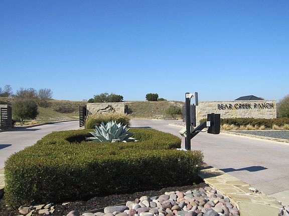 4th image of 3073 Winding Creek Trl