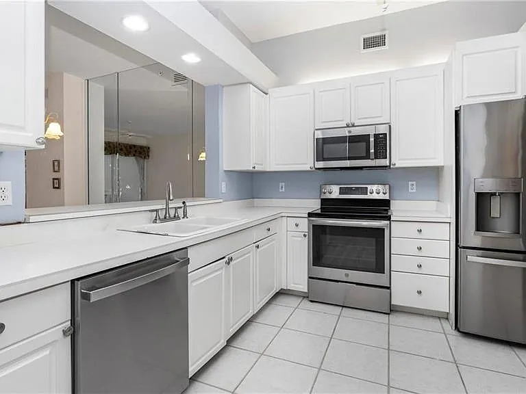 780 Bentwater Cir #102 — Photo 11
