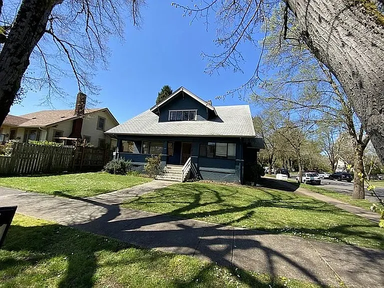 1108 Jackson St — Photo 1