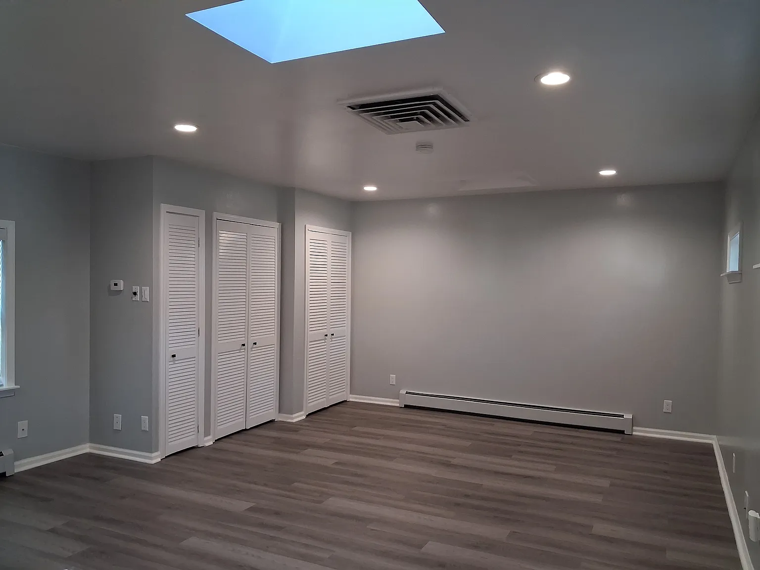 6919 Reno Dr — Photo 2