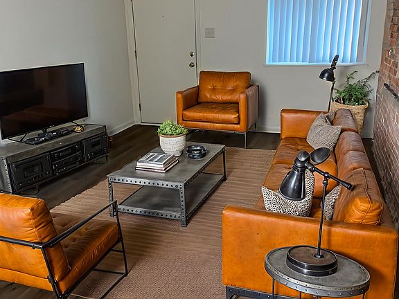 2nd image of 831 Beaty St #305dba169