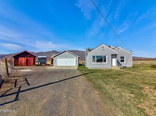 521 Hambelton Rd, Tieton, WA 98947