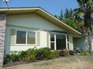 1519 Angelcrest Dr, Medford, OR