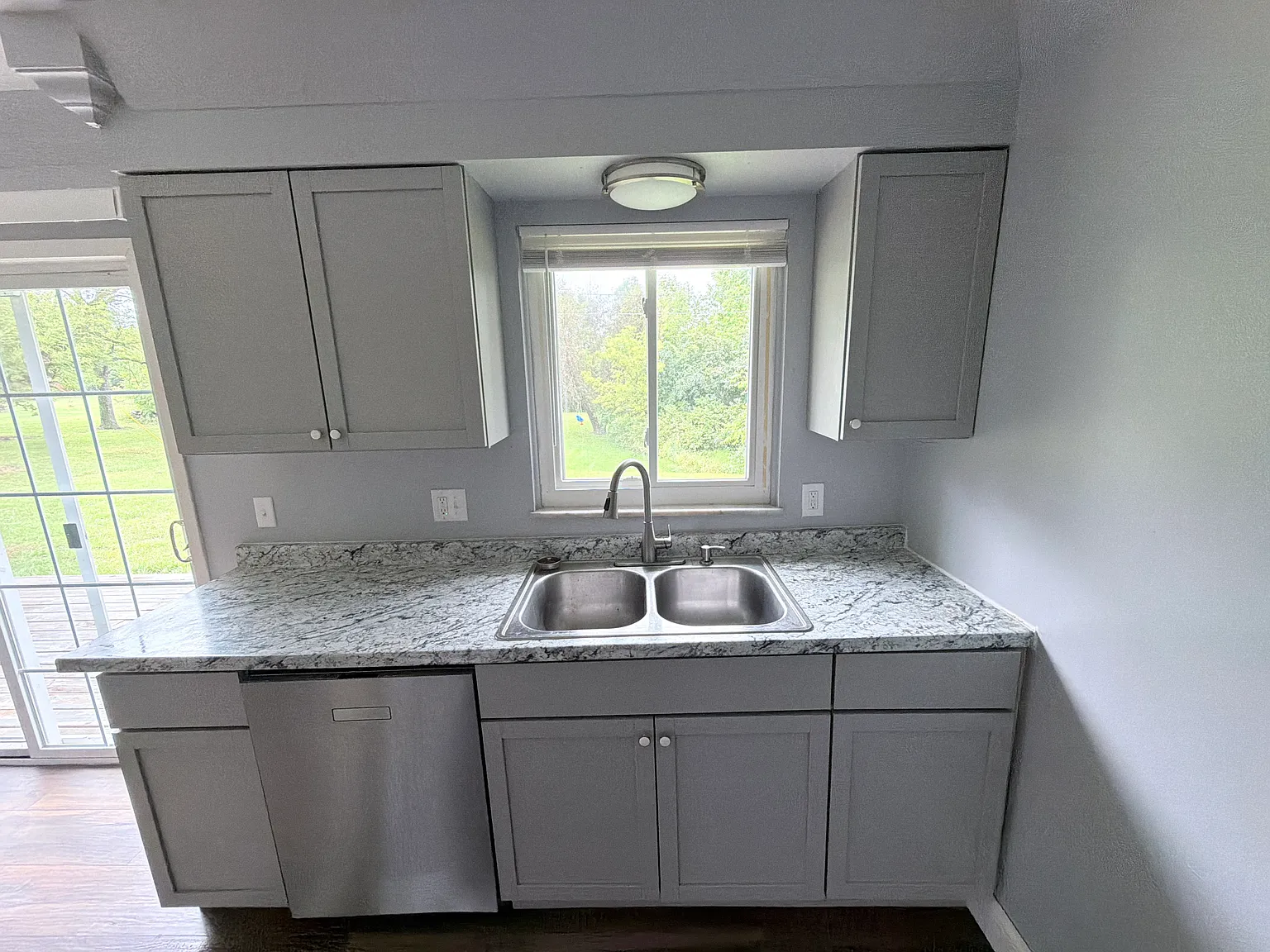 2 bed, 1020 sqft, $1,500 — Photo 1
