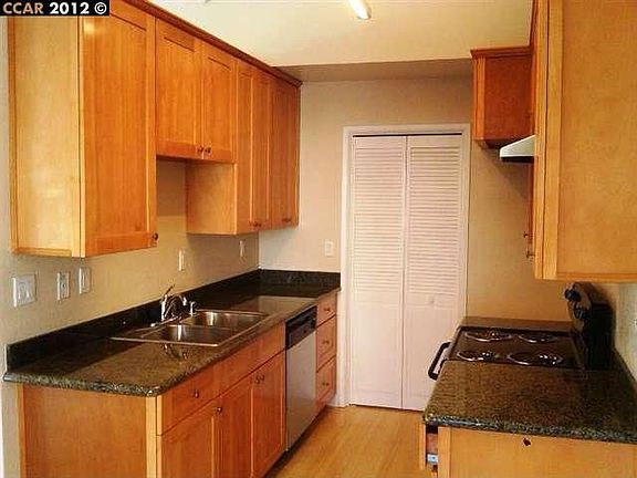 4th image of 26851 Hayward Blvd