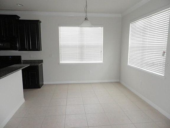 4th image of 30547 Totteridge Pl