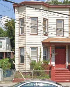 56-11 39th Avenue, Flushing, NY, 11377
