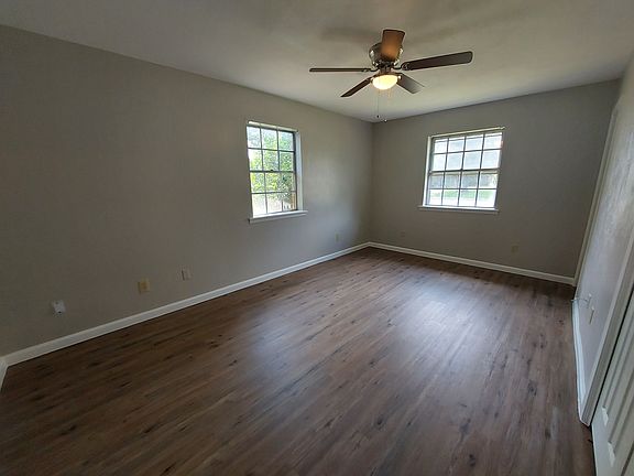 5th image of 1005 N Vandeveer St