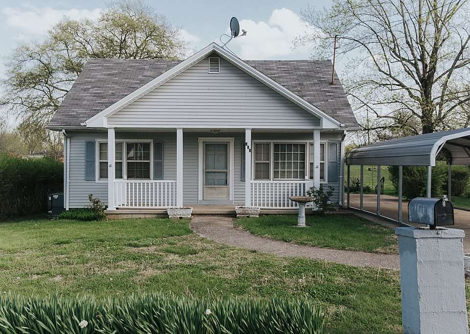 1st image of 122 Baker Dr