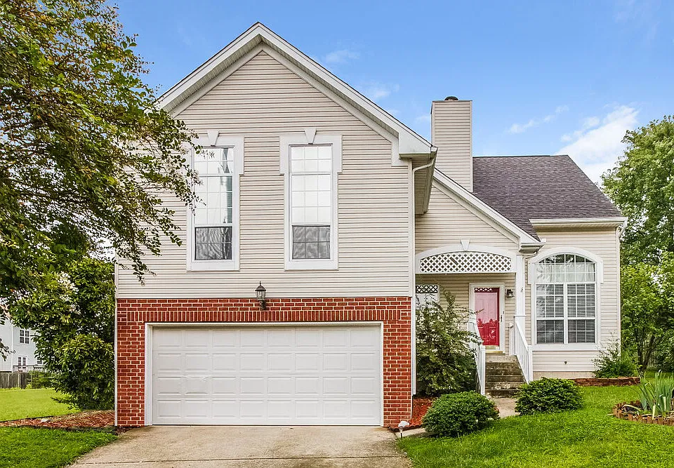 600 Sweetwater Cir