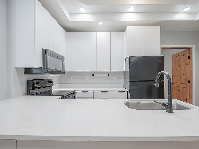 802 Central Ave #3 — Photo 9