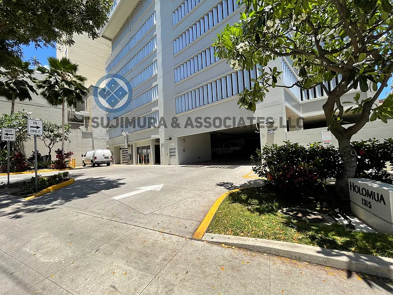 1315 Kalakaua Ave #1004 — Photo 14