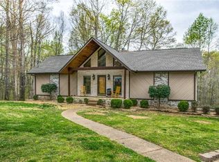 877 Matthew Ct, Kingston Springs, TN 37082
