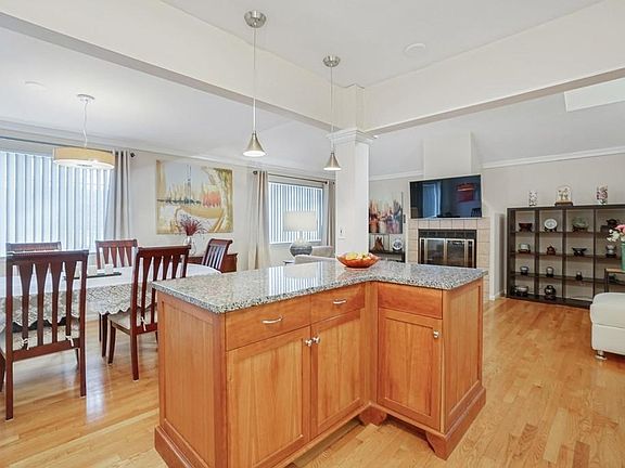 3rd image of 175 Tall Oaks Dr Unit F