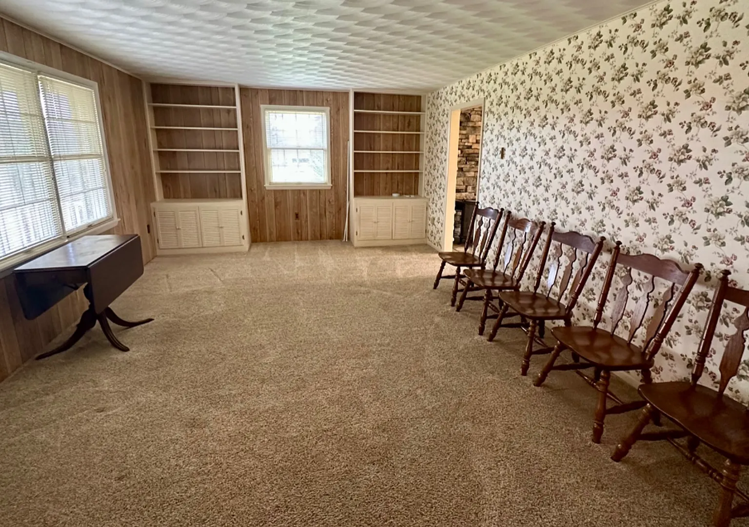 1448 Abbottstown Pike — Photo 3