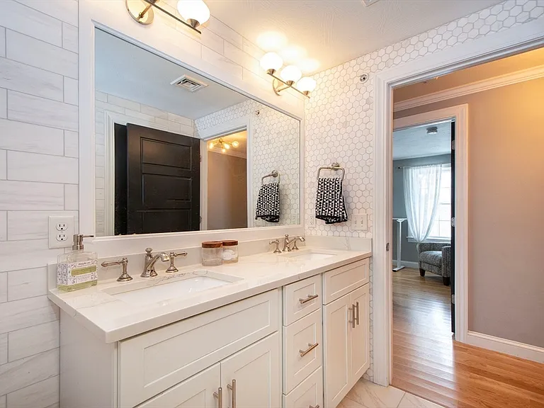 138 Elm St #30 — Photo 18