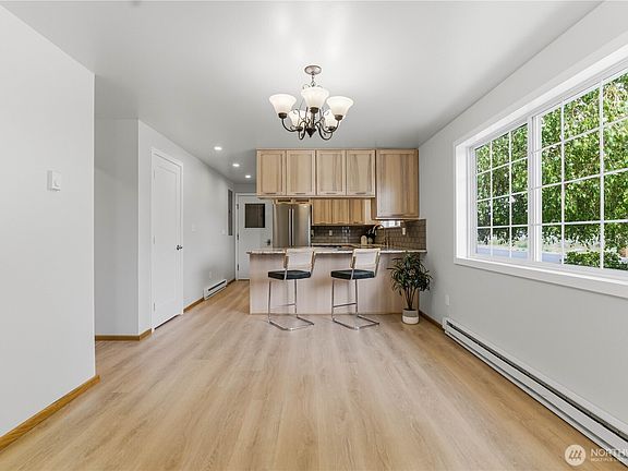 5th image of 291 C Street SE
