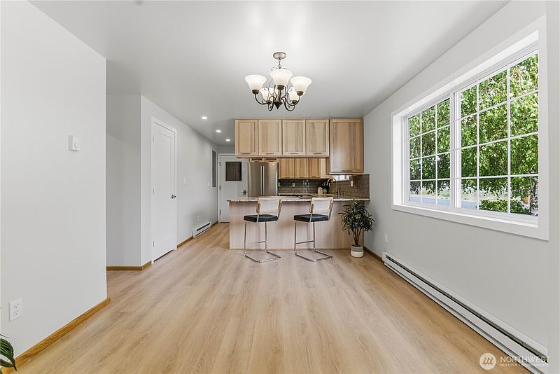 5th image of 291 C Street SE