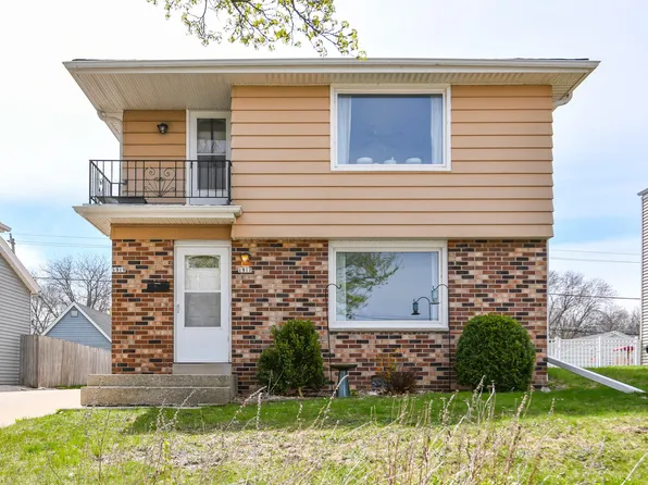 1917 E Hillcrest Ave, Milwaukee, WI 53207