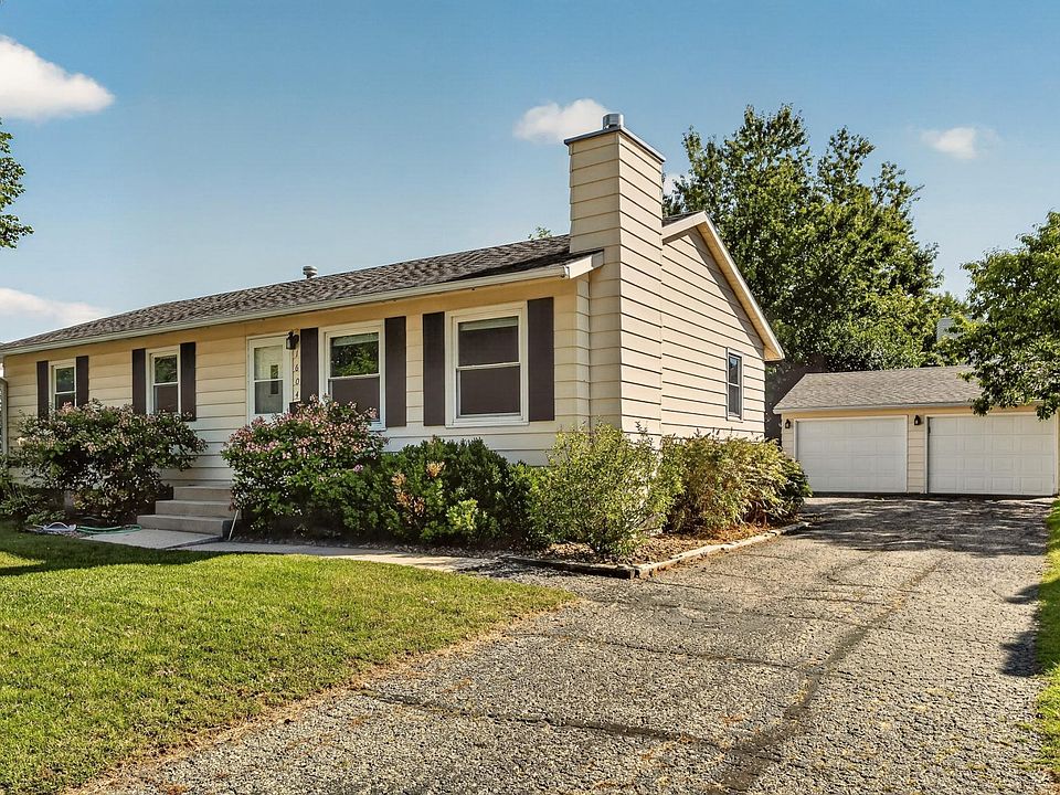 1st image of 1604 9th Ave SE