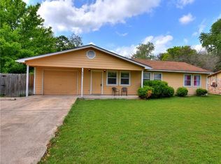 905 Conway Dr, San Marcos, TX 78666