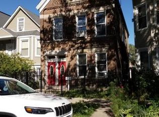 2825 N Ridgeway Ave, Chicago, IL 60618