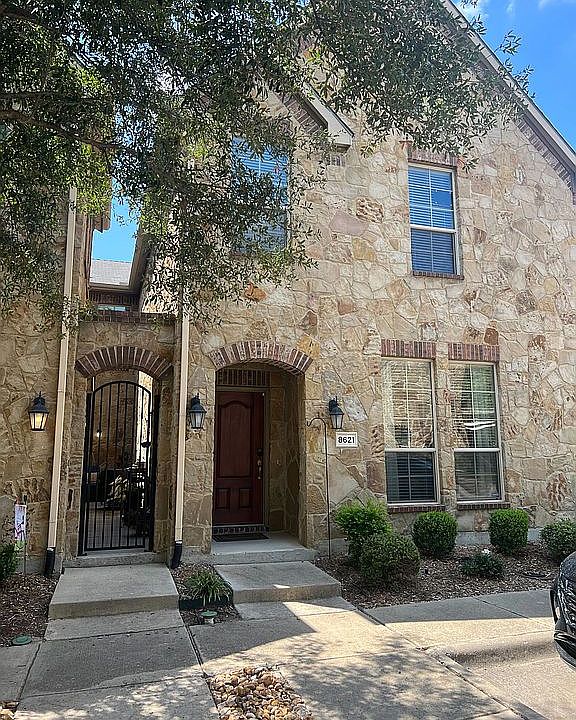 1st image of 8621 Pilar Way