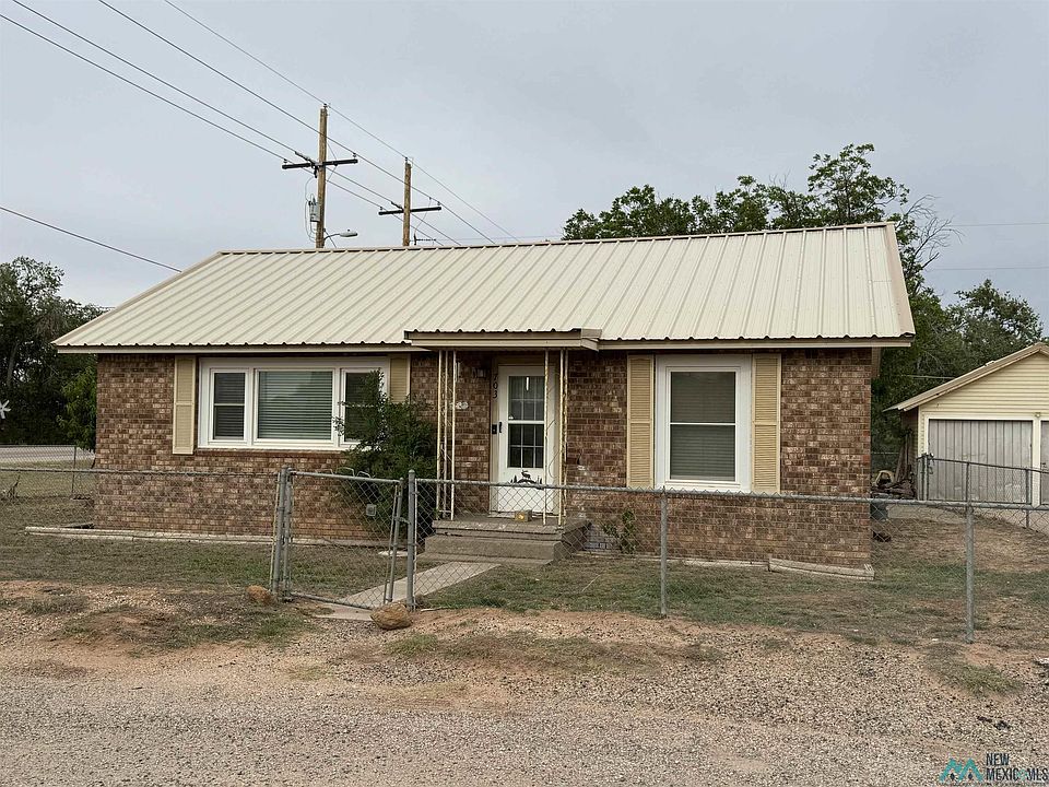 1st image of 703 Ruth Cir