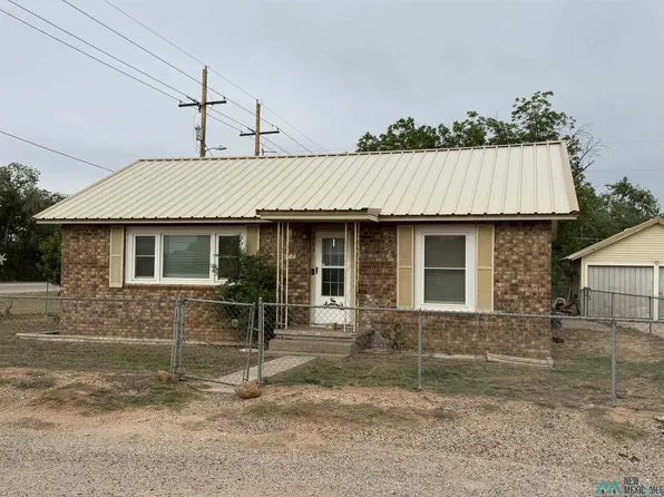 703 Ruth Cir, Eunice, NM 88231